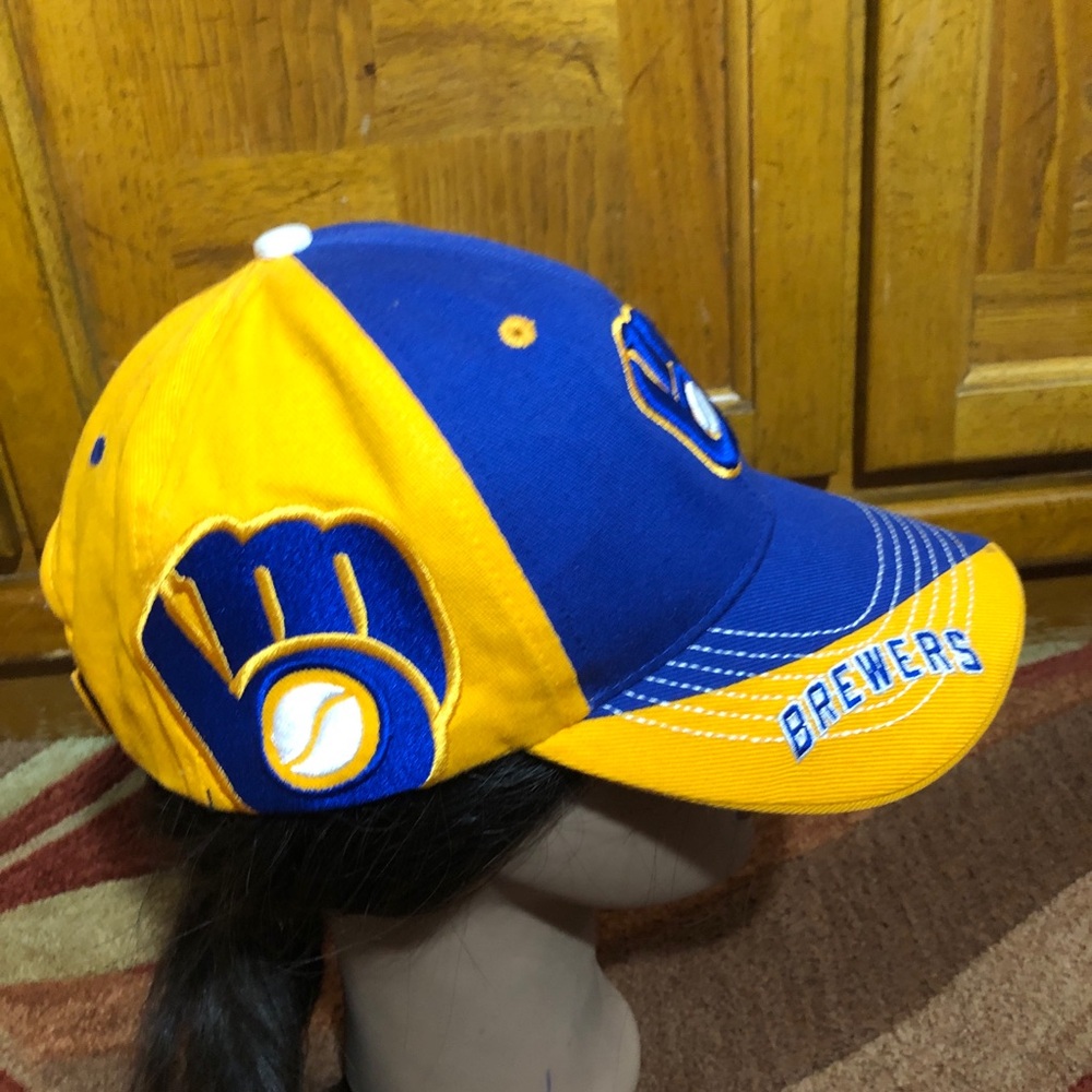 Milwaukee Brewers Blue & Gold Baseball Cap Genuine Merchandise